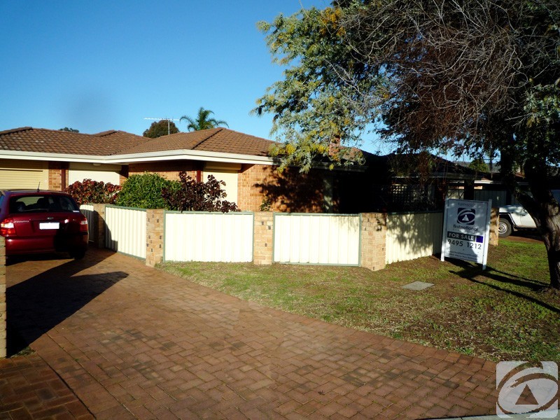 4/25 Dale Road, Armadale WA 6112