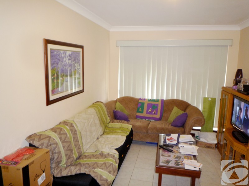 2/3 Netley Place, Armadale WA 6112