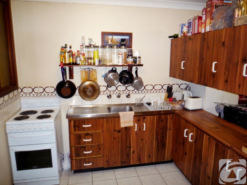 2/3 Netley Place, Armadale WA 6112