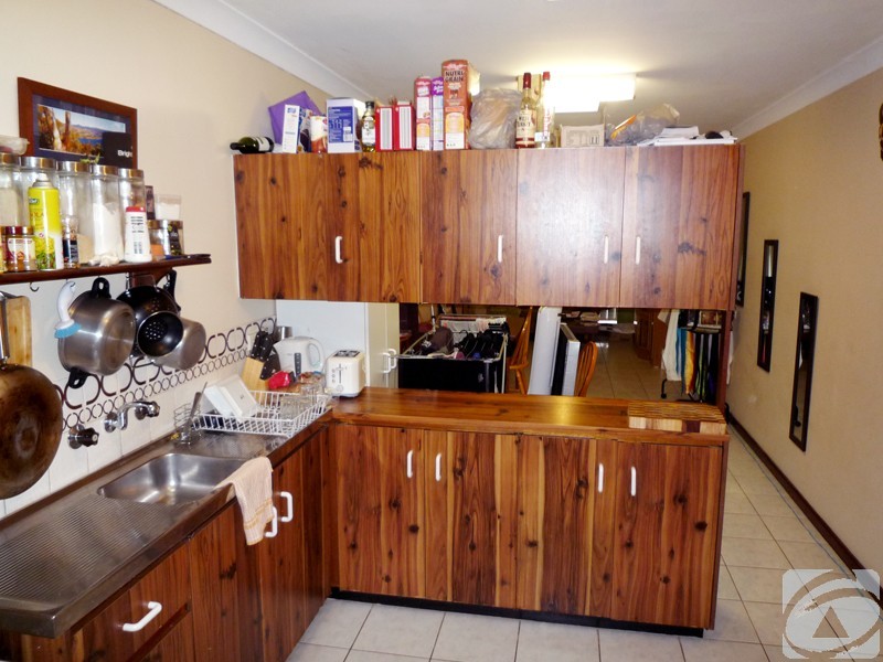 2/3 Netley Place, Armadale WA 6112