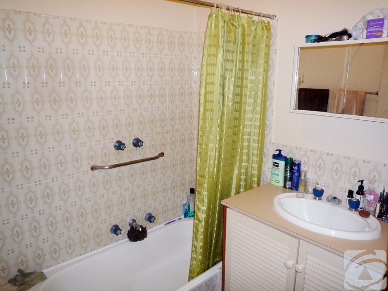 2/3 Netley Place, Armadale WA 6112