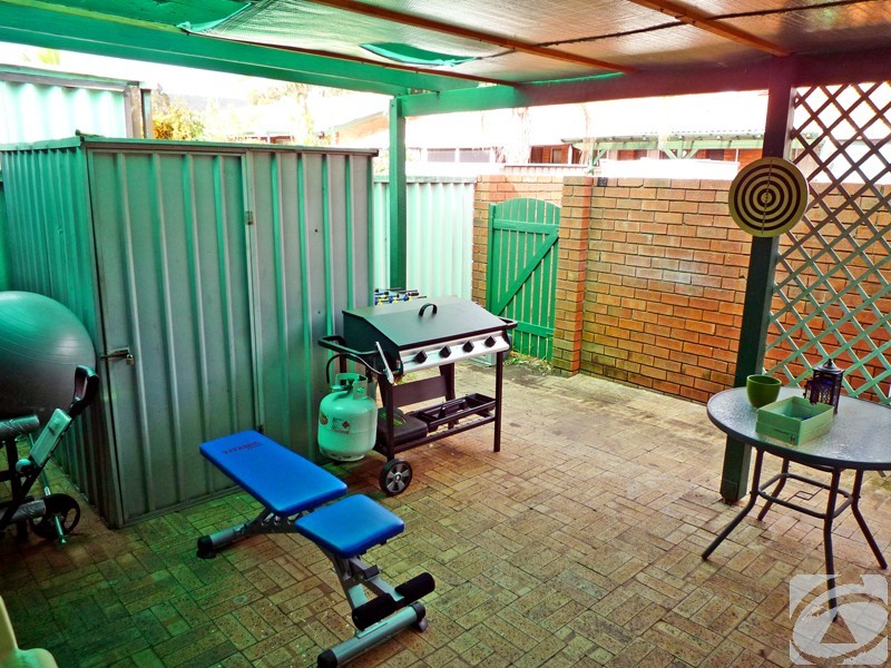 2/3 Netley Place, Armadale WA 6112