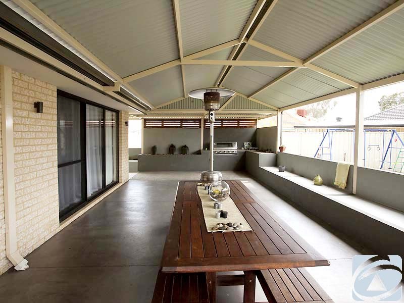 19 Lyrebird Loop, Seville Grove WA 6112