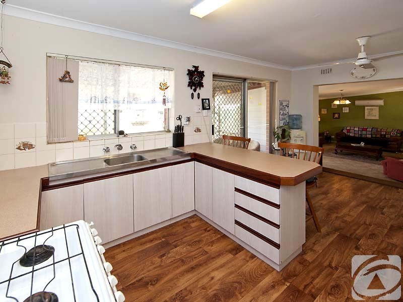 34 Mornington Street, Armadale WA 6112