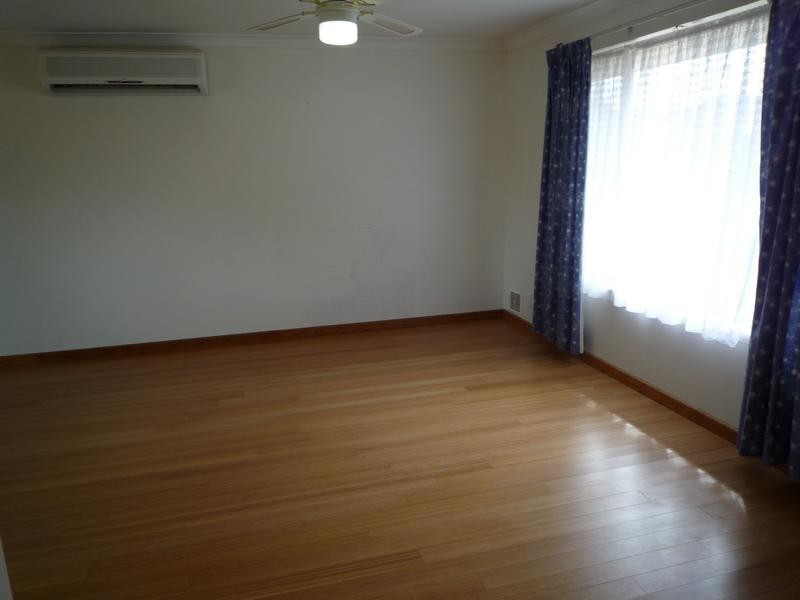 4/23 Quarram Way, Gosnells WA 6110