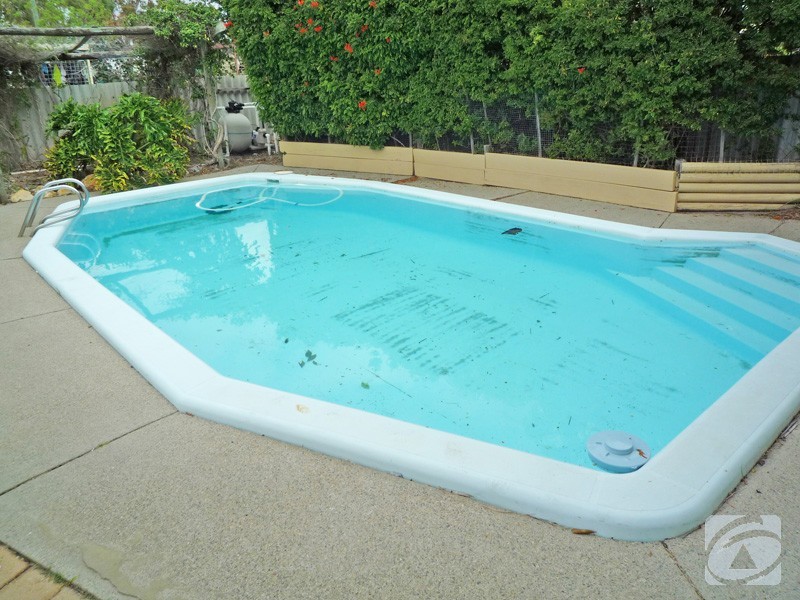 4 Lindy Way, Camillo WA 6111