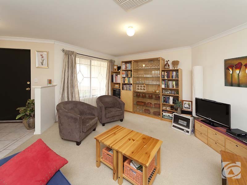 31 Prince Regent Boulevard, Gosnells WA 6110