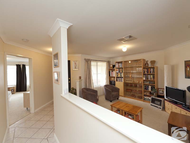 31 Prince Regent Boulevard, Gosnells WA 6110