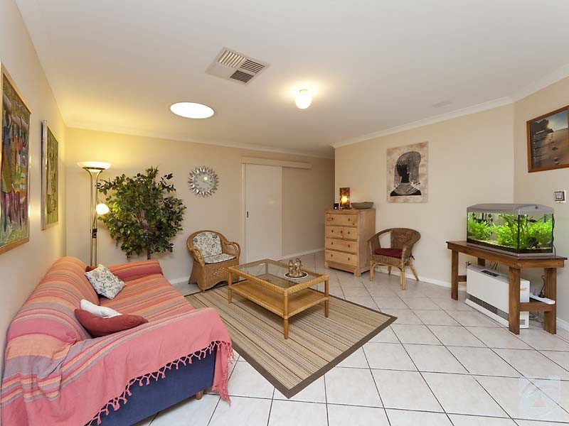 31 Prince Regent Boulevard, Gosnells WA 6110