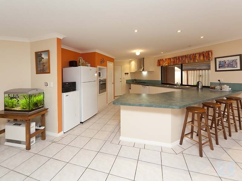 31 Prince Regent Boulevard, Gosnells WA 6110