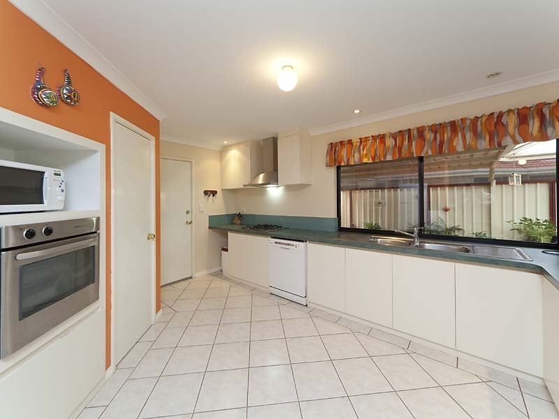 31 Prince Regent Boulevard, Gosnells WA 6110