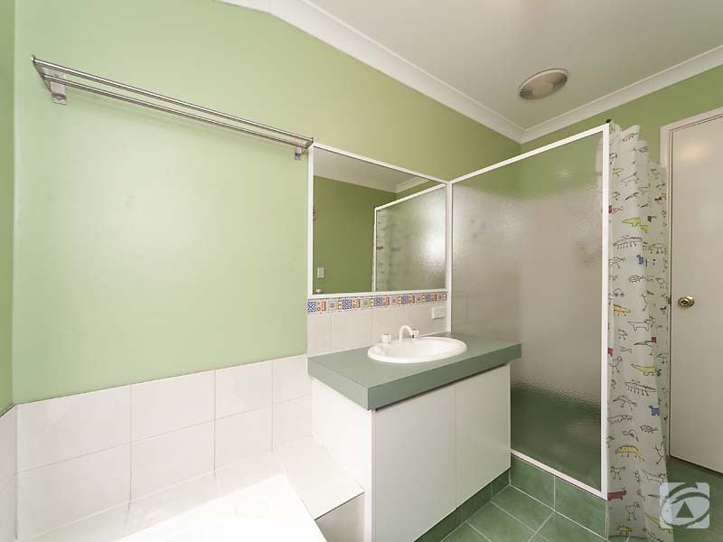 31 Prince Regent Boulevard, Gosnells WA 6110