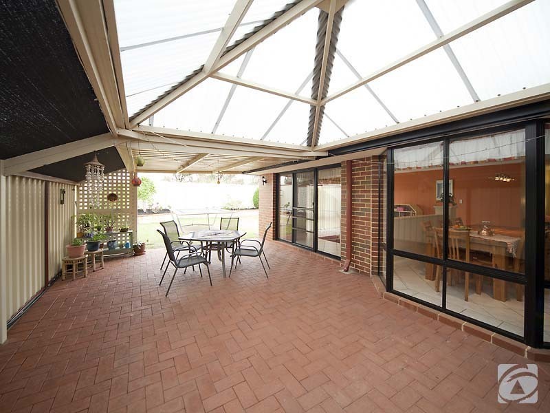 31 Prince Regent Boulevard, Gosnells WA 6110