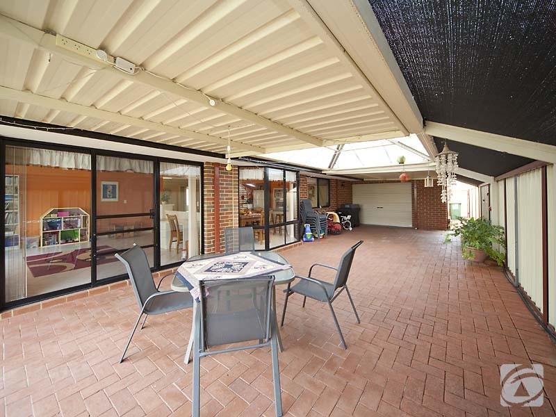 31 Prince Regent Boulevard, Gosnells WA 6110