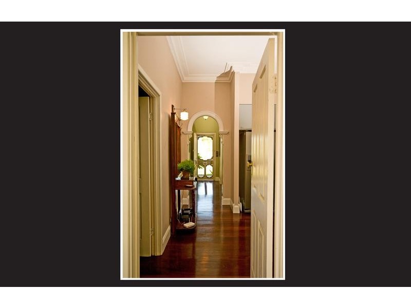 9 Forrest Road, Armadale WA 6112