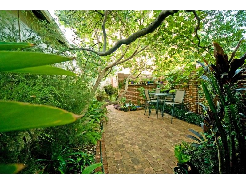 9 Forrest Road, Armadale WA 6112