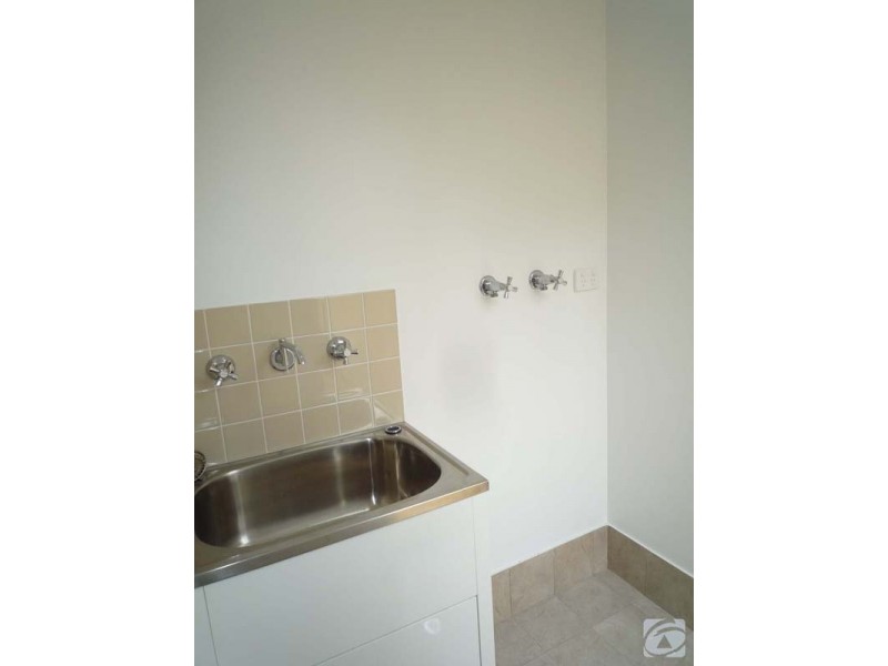 3/7 Bray Street, Kelmscott WA 6111