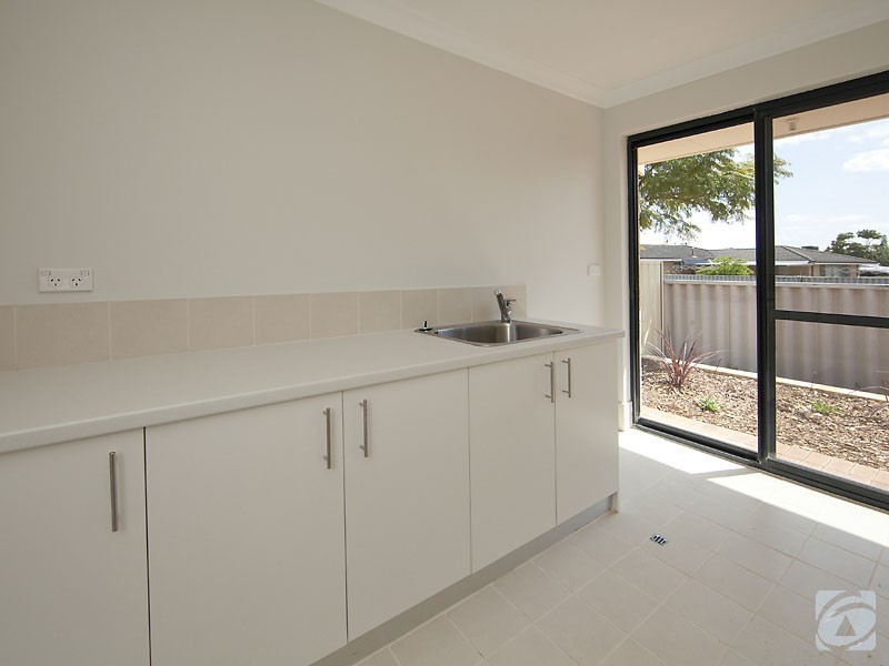 3A Spencer Road, Kelmscott WA 6111
