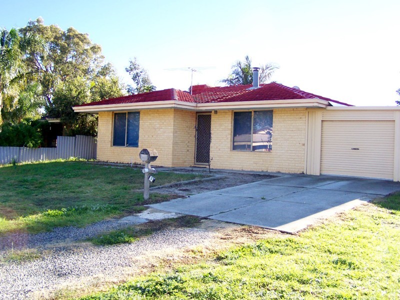 9 Bandiccot Place, Brookdale WA 6112