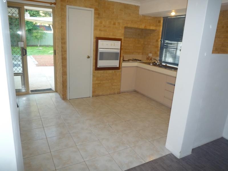 9 Bandiccot Place, Brookdale WA 6112