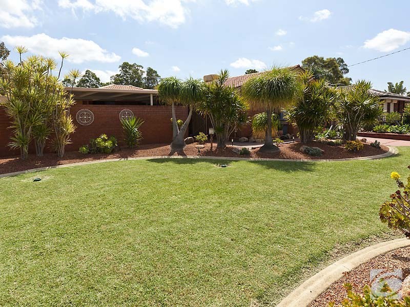 30 Gaskin Road, Kenwick WA 6107