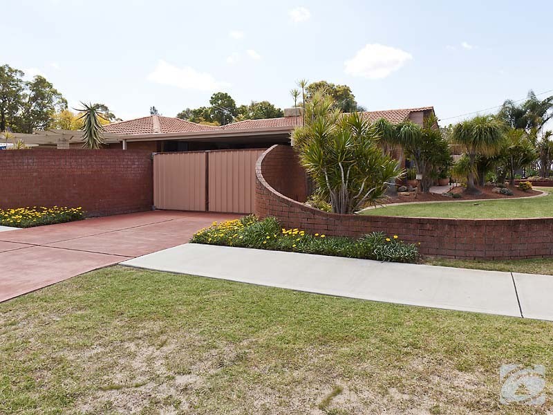 30 Gaskin Road, Kenwick WA 6107