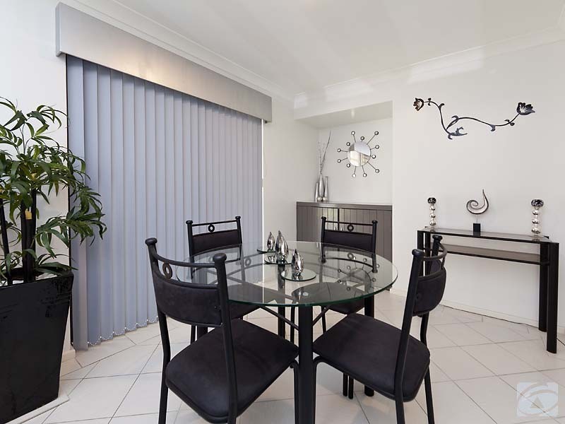 30 Gaskin Road, Kenwick WA 6107