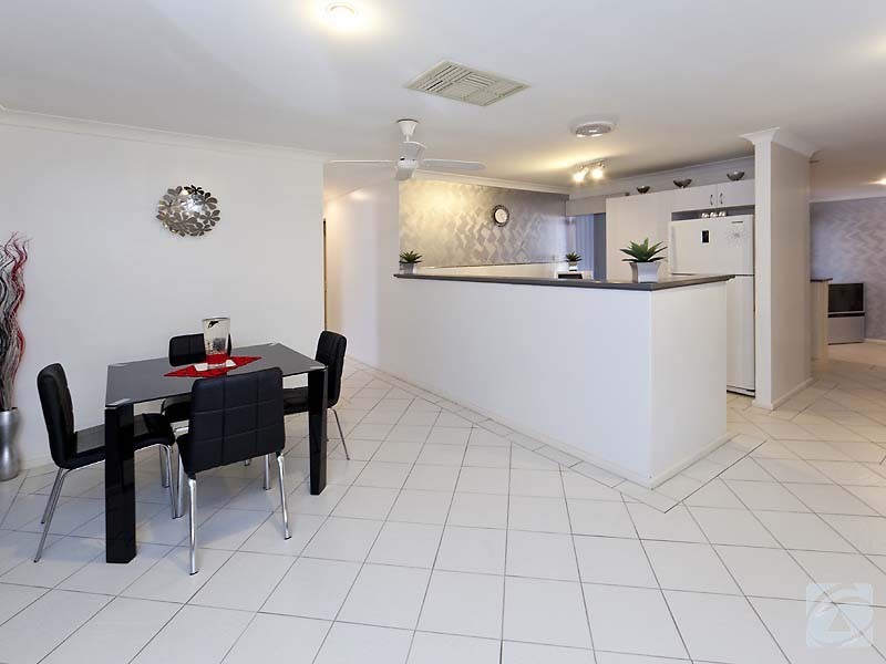 30 Gaskin Road, Kenwick WA 6107