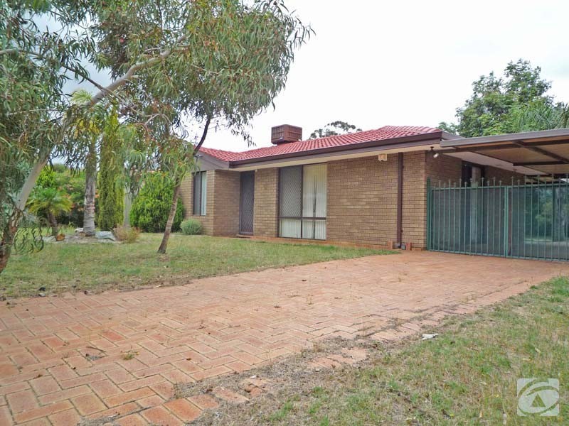 13 Clenham Way, Kelmscott WA 6111