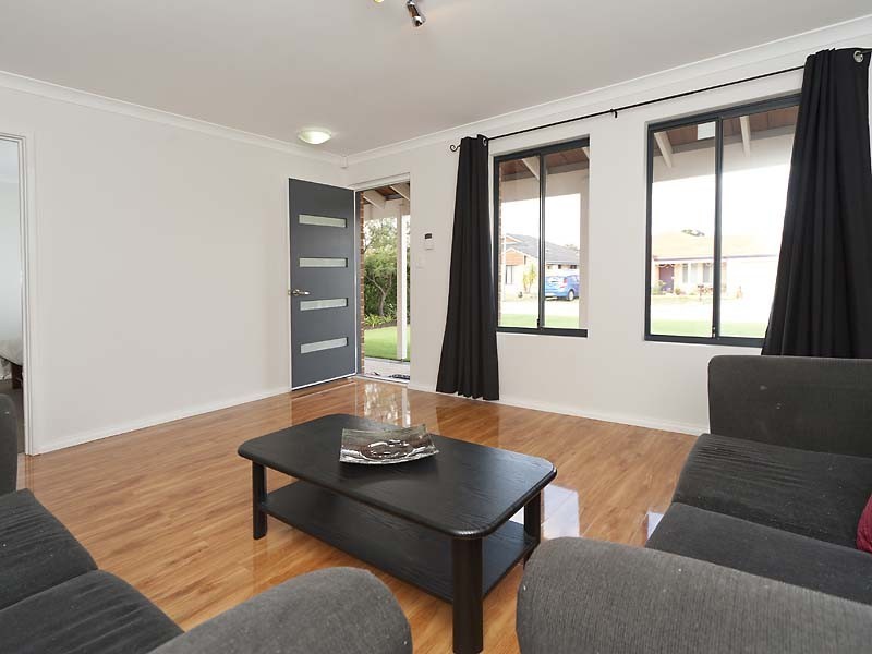 11 Morolo Street, Seville Grove WA 6112