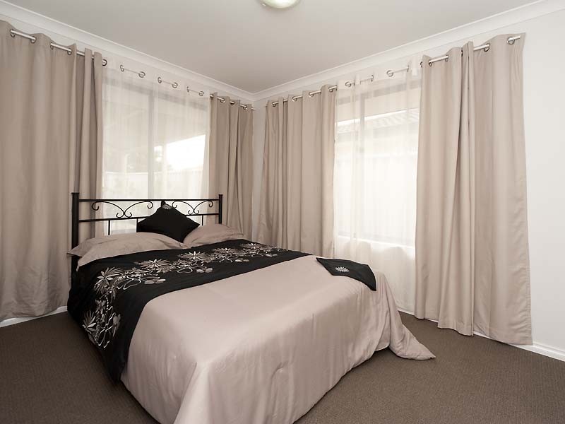 11 Morolo Street, Seville Grove WA 6112