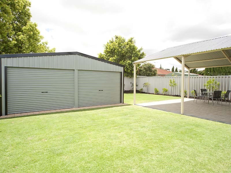 11 Morolo Street, Seville Grove WA 6112