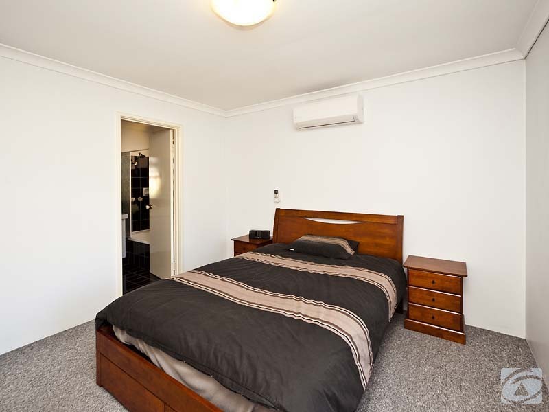 2/66 Evelyn Street, Gosnells WA 6110