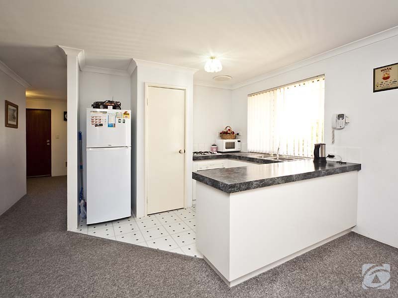 2/66 Evelyn Street, Gosnells WA 6110