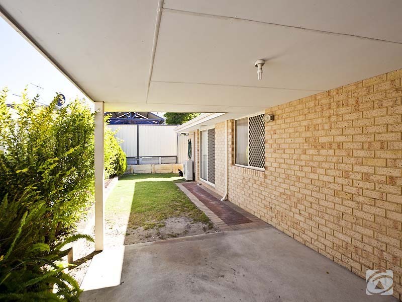 2/66 Evelyn Street, Gosnells WA 6110