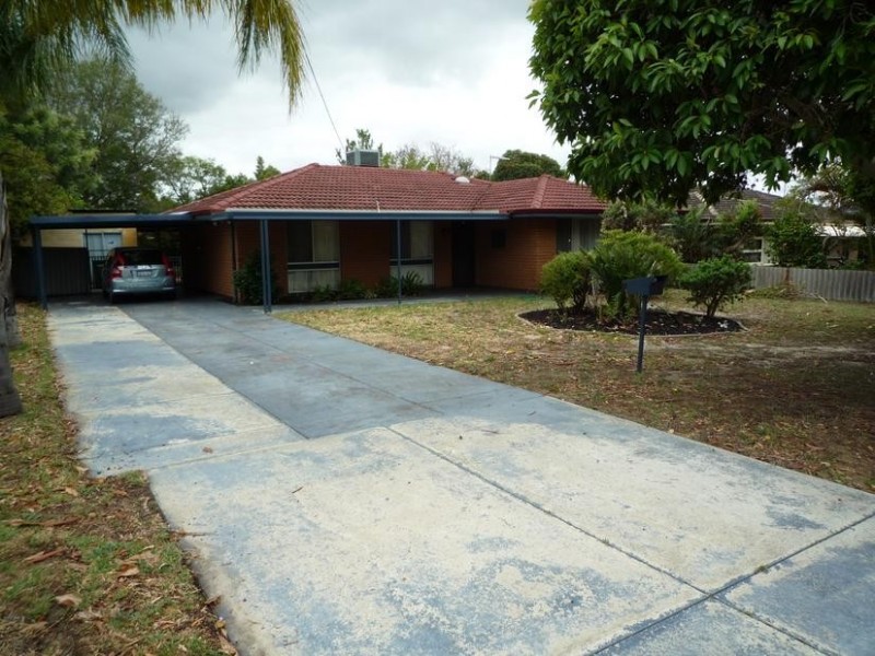 23 Slee Ave, Kelmscott WA 6111