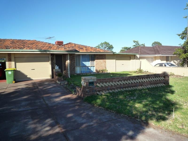 24b Challis Road, Armadale WA 6112