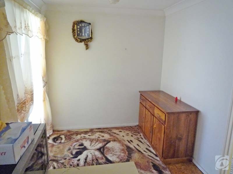 16 Dealy Close, Cannington WA 6107