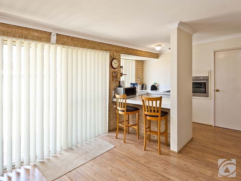 6 Greengage Court, Armadale WA 6112