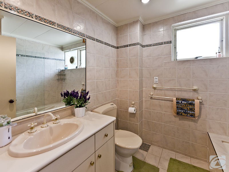 66 Millen Street, Mount Nasura WA 6112