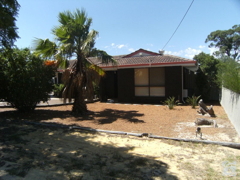 23 Tamarind Crescent, Kelmscott WA 6111