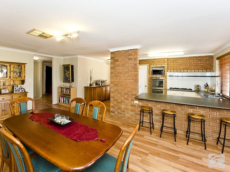 20 Morgan Road, Seville Grove WA 6112