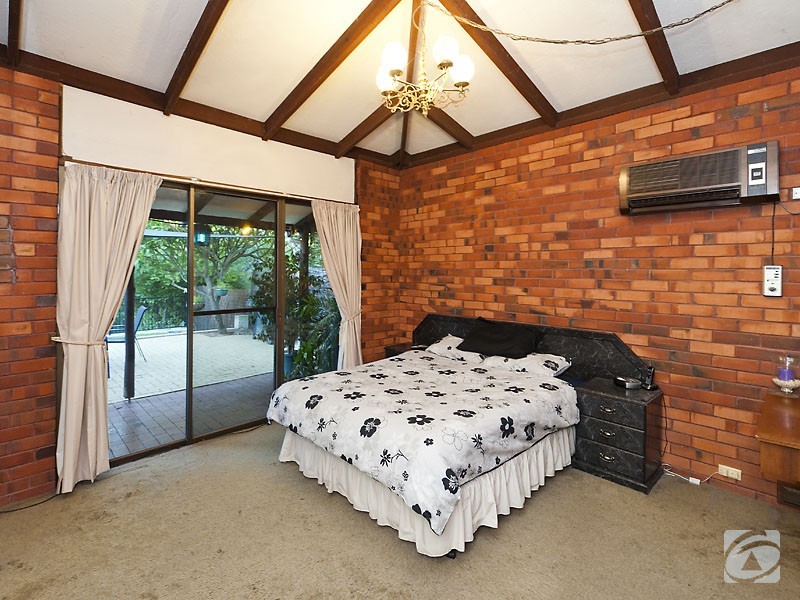 48 Millen Street, Mount Nasura WA 6112