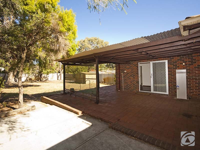 160 Westfield Road, Kelmscott WA 6111