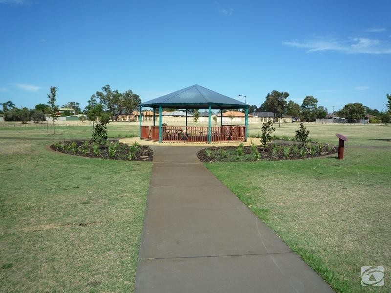 160 Westfield Road, Kelmscott WA 6111