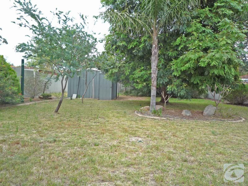 13 Clenham Way, Kelmscott WA 6111