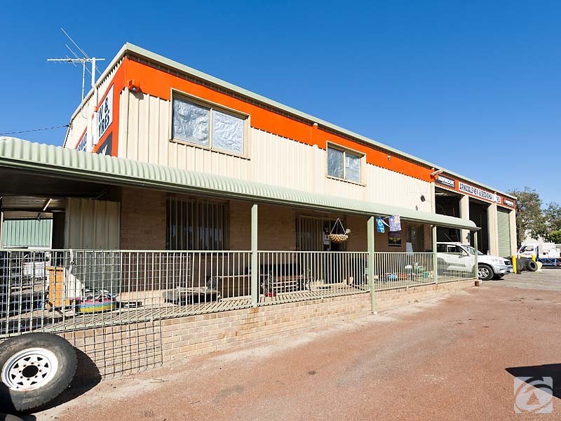 7 Eliot Road, Armadale WA 6112