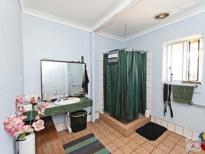 7 Eliot Road, Armadale WA 6112