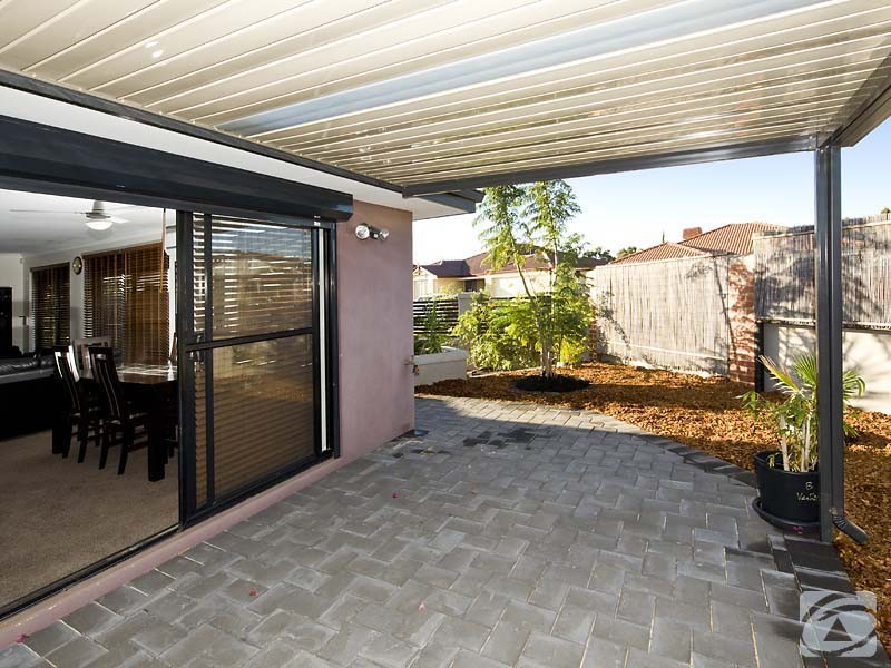 13 Hastie Close, Brookdale WA 6112
