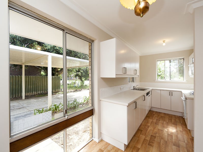 39 Cordelia Road, Armadale WA 6112